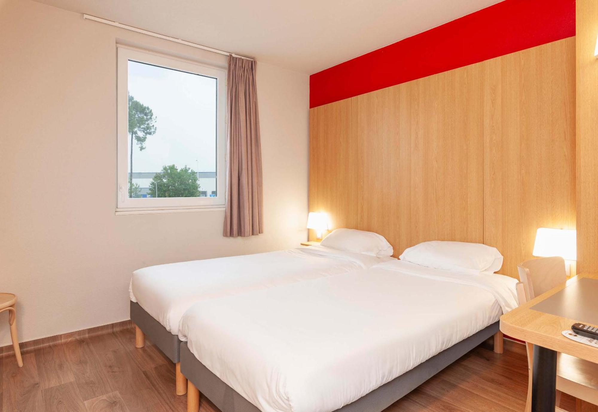 B&B Hotel Mont-De-Marsan Saint-Avit  Dış mekan fotoğraf