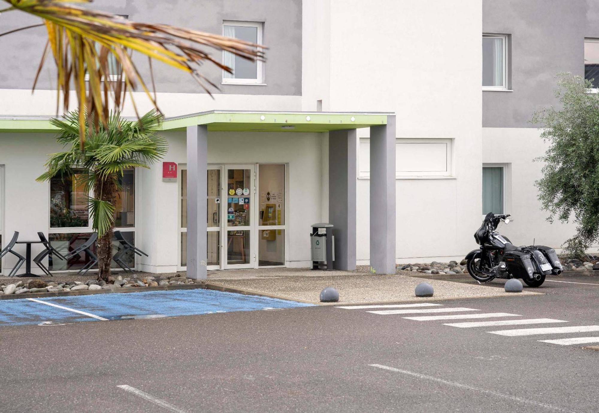 B&B Hotel Mont-De-Marsan Saint-Avit  Dış mekan fotoğraf
