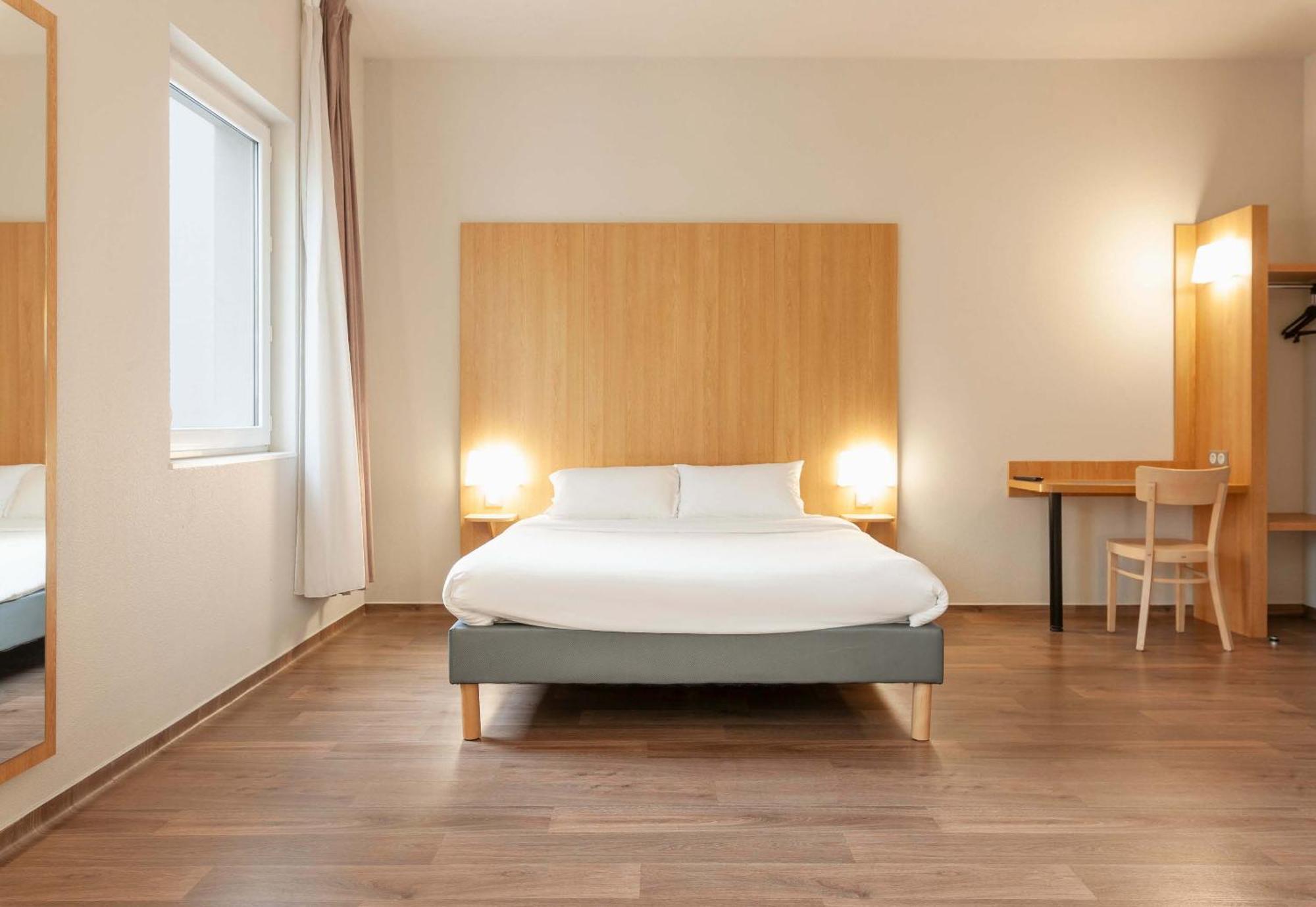 B&B Hotel Mont-De-Marsan Saint-Avit  Dış mekan fotoğraf