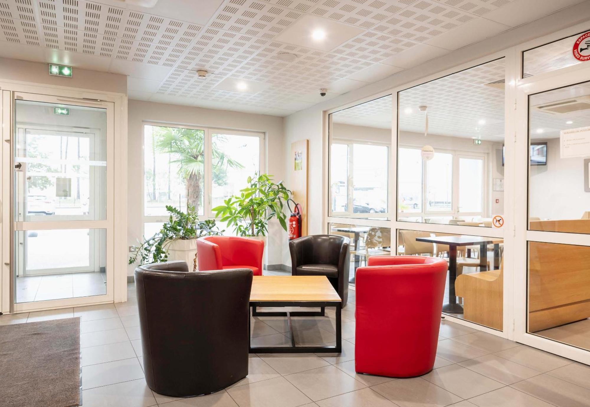 B&B Hotel Mont-De-Marsan Saint-Avit  Dış mekan fotoğraf