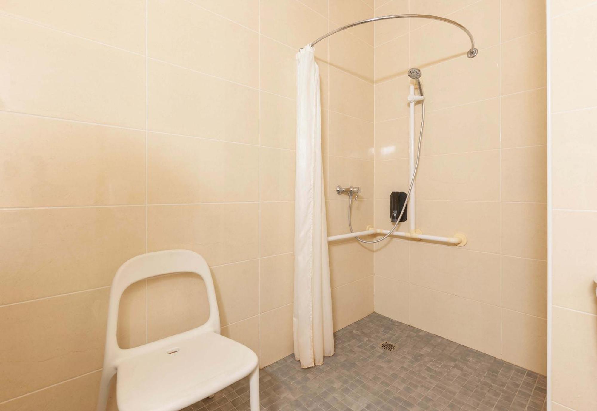 B&B Hotel Mont-De-Marsan Saint-Avit  Dış mekan fotoğraf